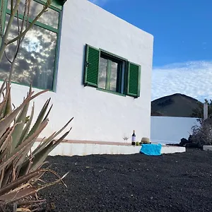 Yaiza. Hébergement de vacances El Golfo